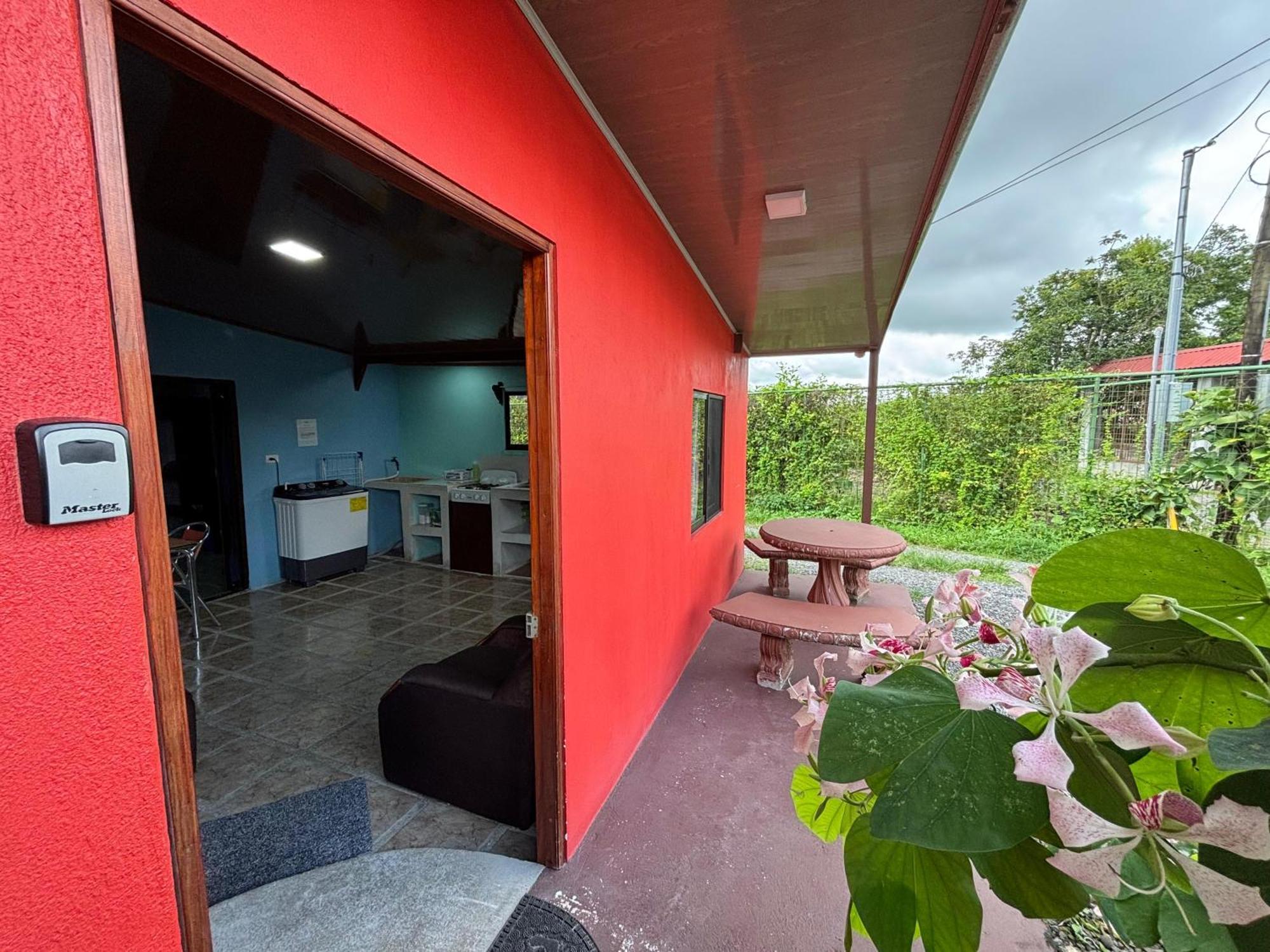Pura Vida Aparment - Downtown La Fortuna Eksteriør billede