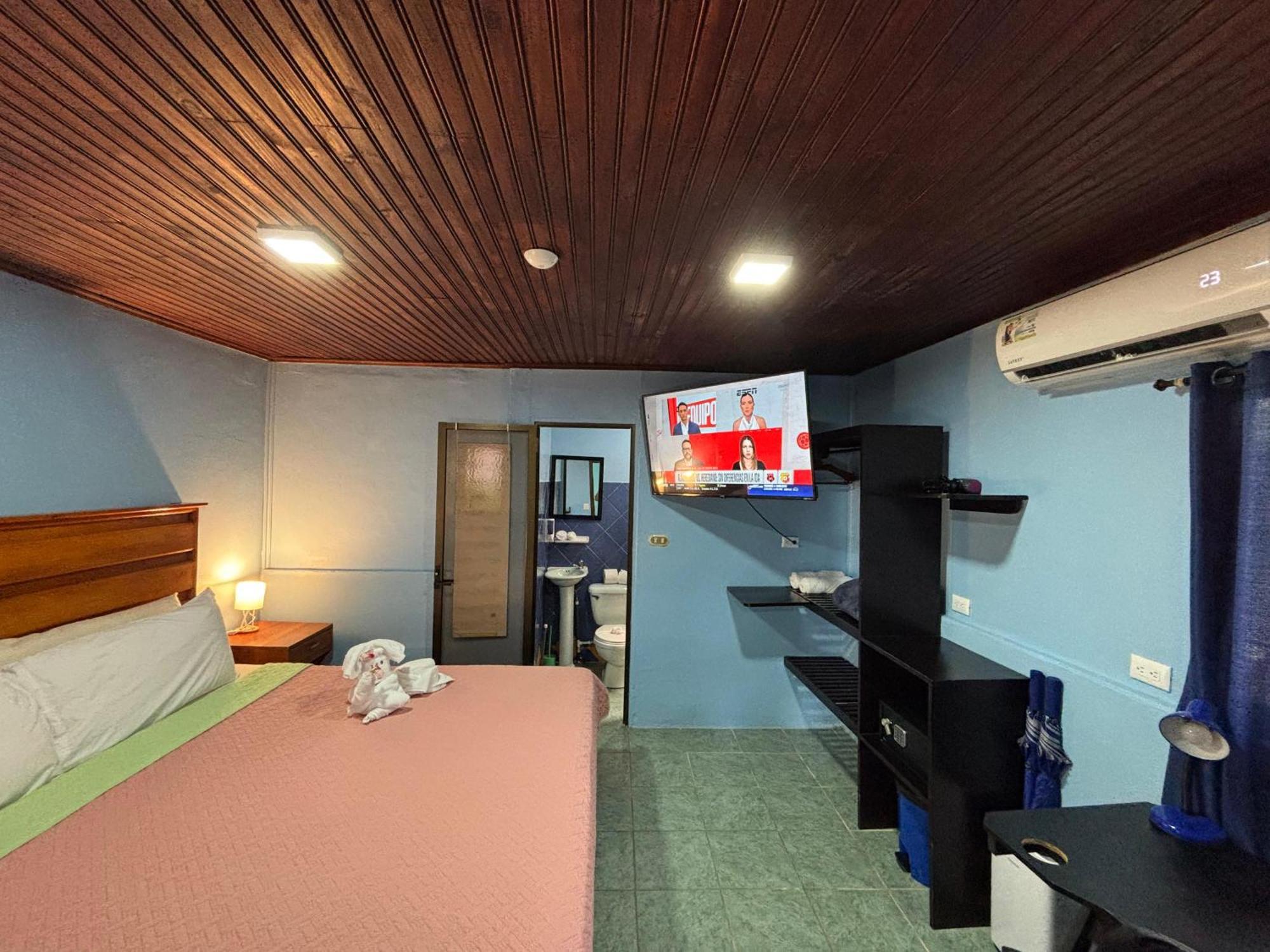 Pura Vida Aparment - Downtown La Fortuna Eksteriør billede